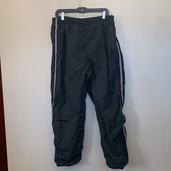 Abercrombie Thrashed Men’s Medium Wind Track Pants Joggers Lined Dark Green - Picture 1 of 8